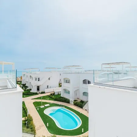 Azuleyos Garden & Pool Fronte Mare * Marcelli