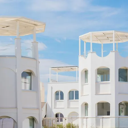 Azuleyos Garden Apartment